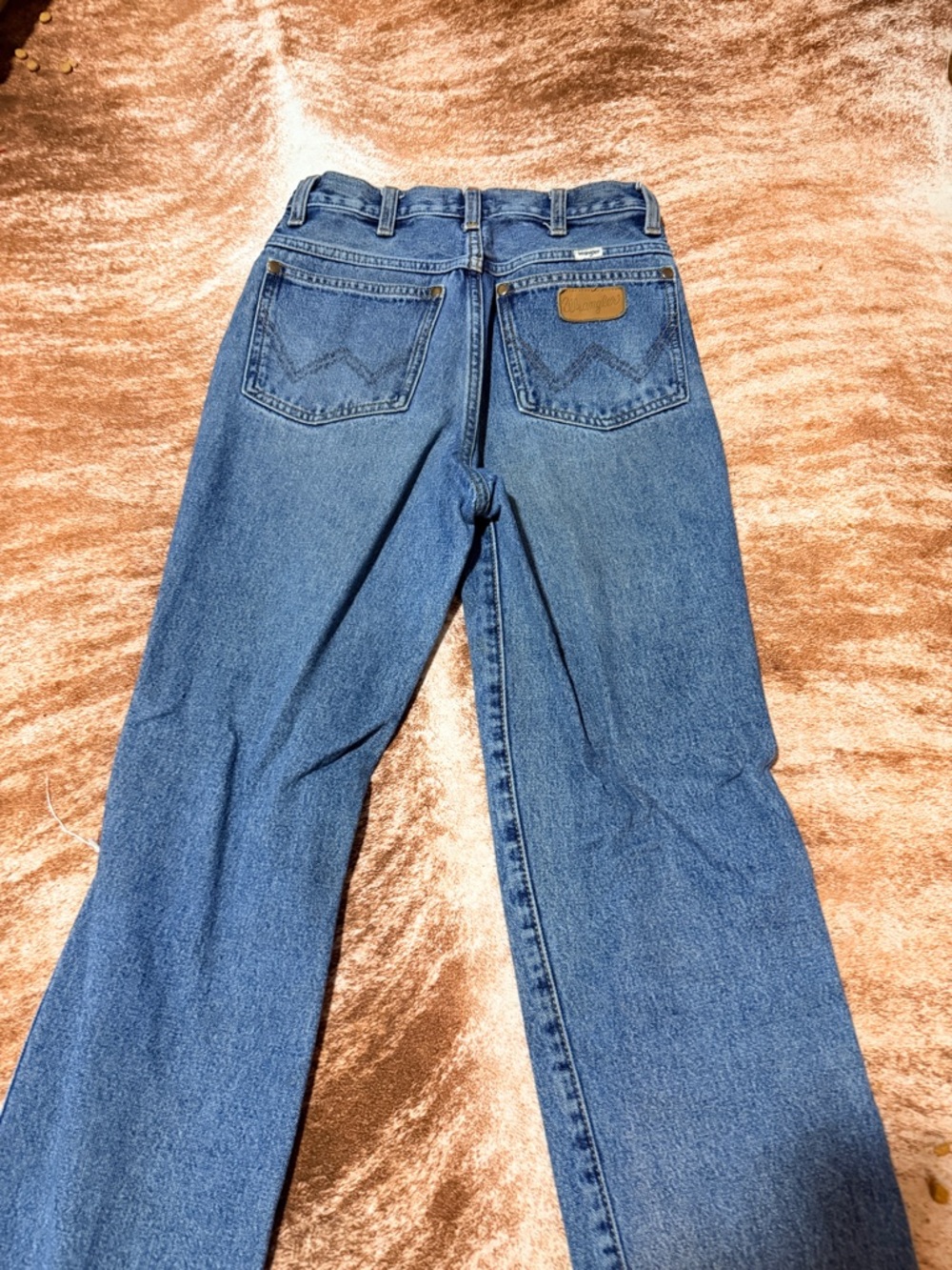 Wrangler Women's Medium Blue Straight Leg Jeans